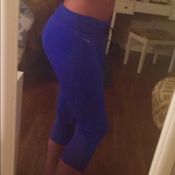 READ - Picture 6 of 6